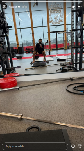 Sozinho: Salah publica fotografia no ginásio do Liverpool que... diz tudo