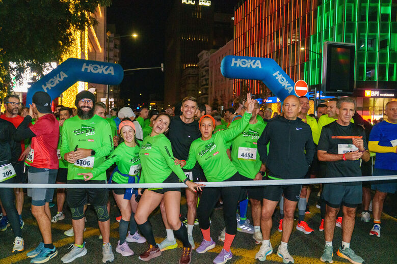 Atletas na corrida São Silvestre El Corte Inglés, em Lisboa