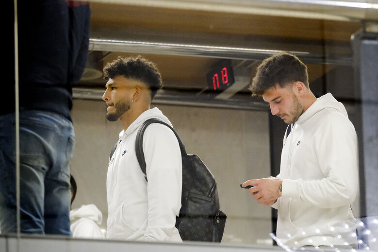 Luis Suárez e Fotis Ioannidis