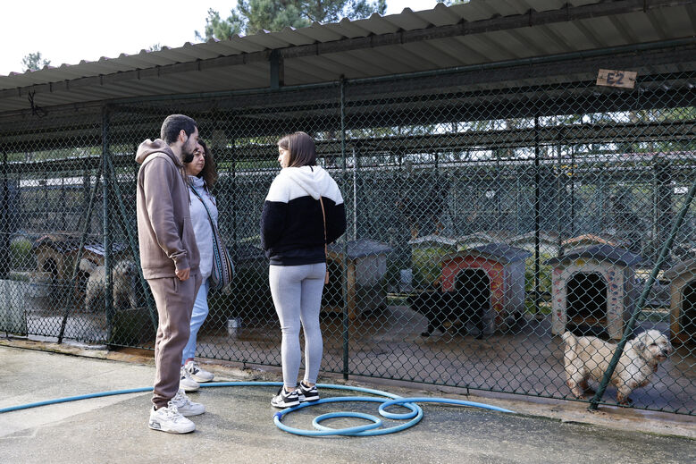 Bruno Costa faz visita especial à APADO