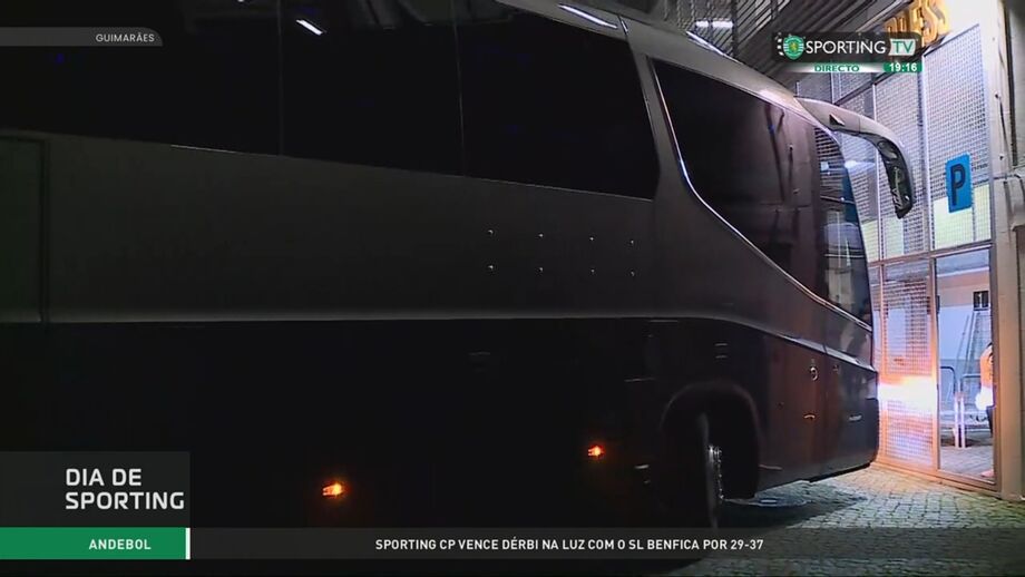 Sporting na chegada ao Estádio D. Afonso Henriques