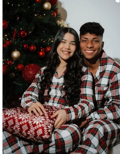 Alisson com a namorada Heloísa