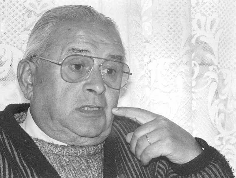 O antigo árbitro Inocêncio Calabote em entrevista a Record, durante a época 1990/91