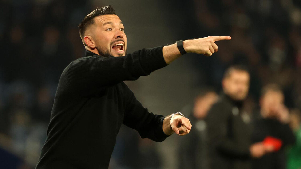 FC Porto não admite saída de Farioli em janeiro