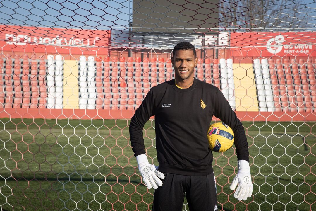 Adriel chega por empréstimo do Grémio