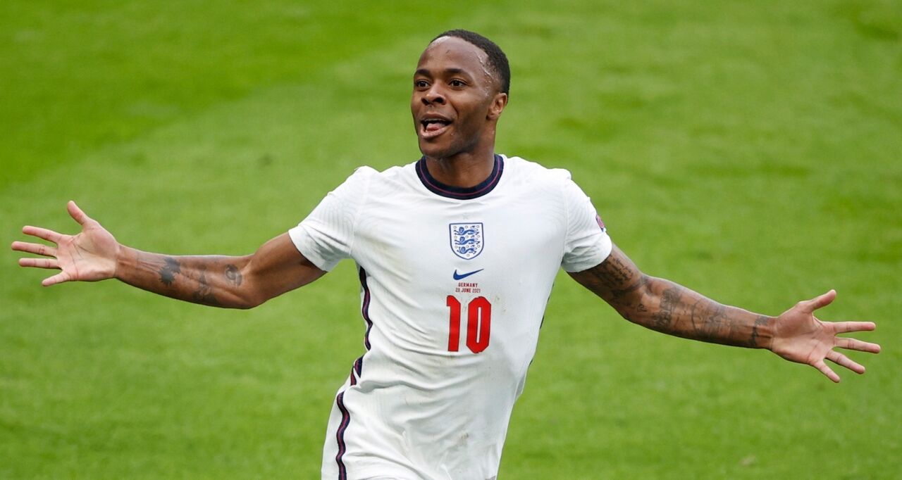 Sterling é alvo do West Ham e Fulham