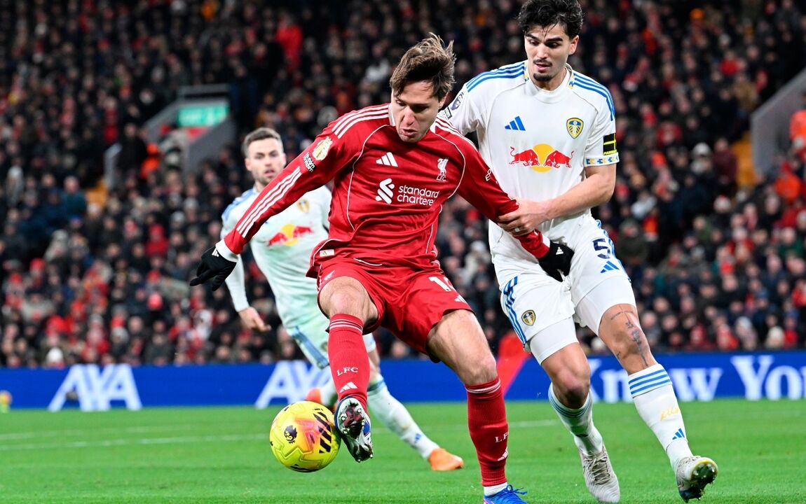 Juventus mira Federico Chiesa, extremo do Liverpool