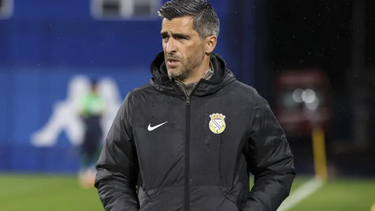 Custódio Castro procura reforços para o Alverca