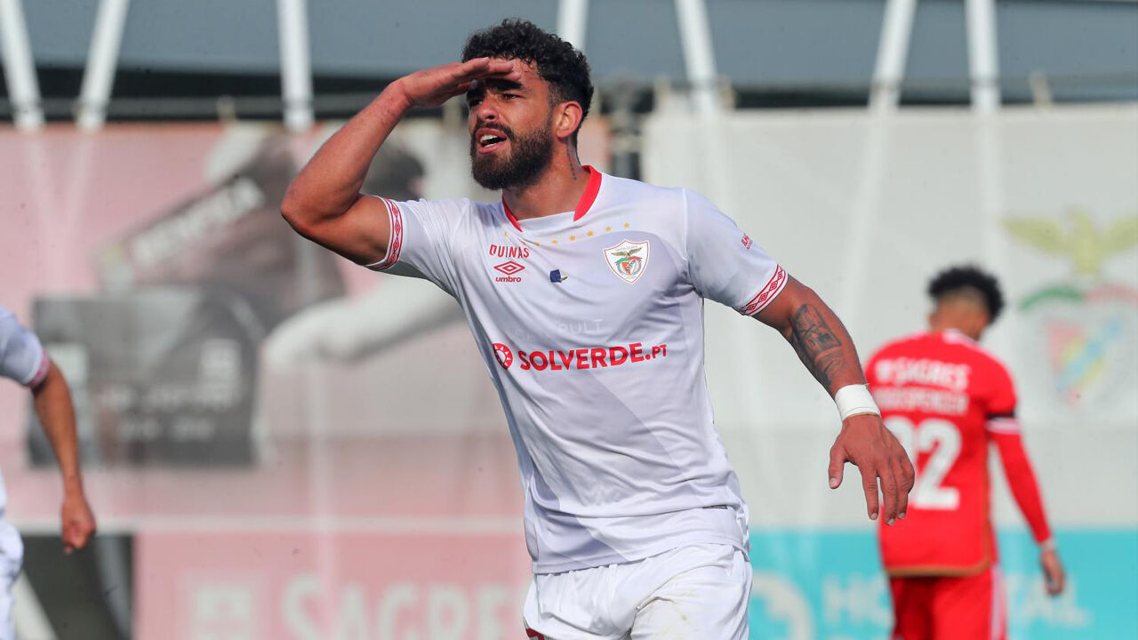 Klismahn regressa ao Santa Clara após empréstimo