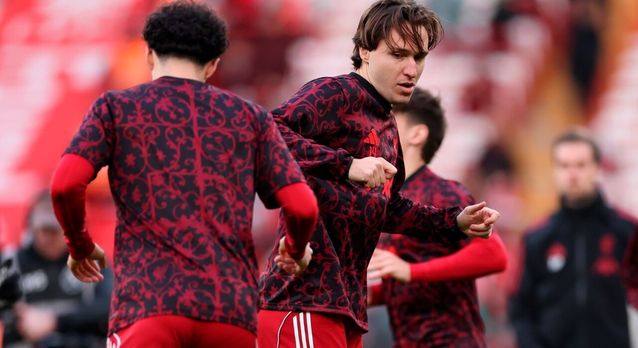 Chiesa é alvo do Liverpool