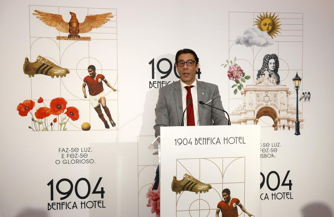 Rui Costa na inauguração do Hotel Benfica