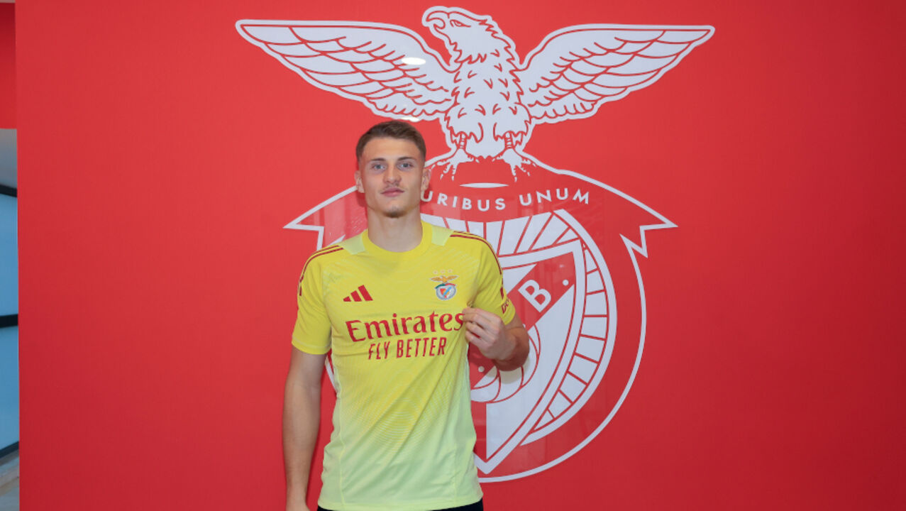 Arnas Voitinovicius renova com o Benfica e ambiciona o plantel principal