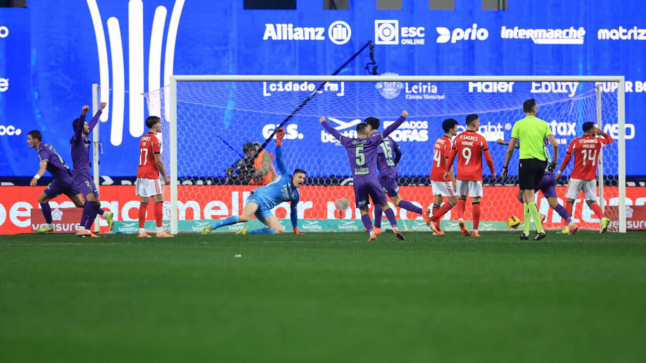 Jogadores do Sp. Braga festejam no decorrer do jogo com o Benfica