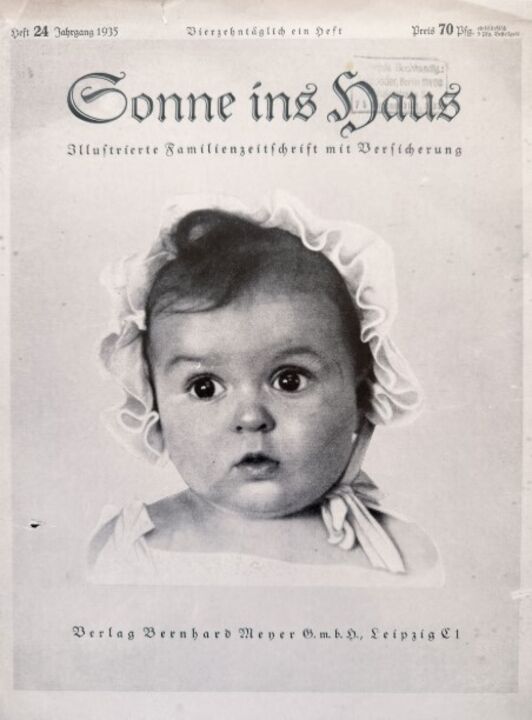 Revista alemã "Sonne ins Haus" de 1935 com bebé na capa