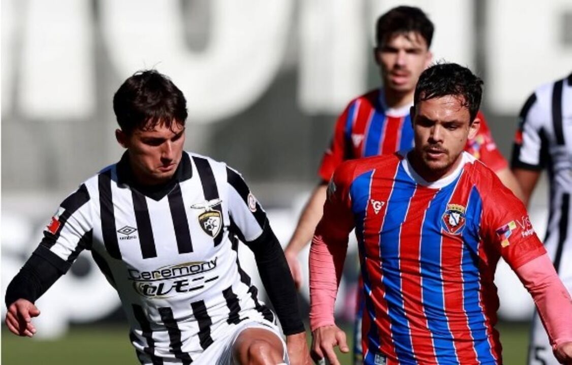 Momento do jogo entre Portimomense e Felgueiras