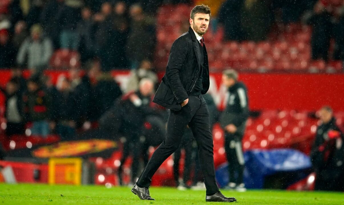 Carrick, treinador do Manchester United, lidera a equipa