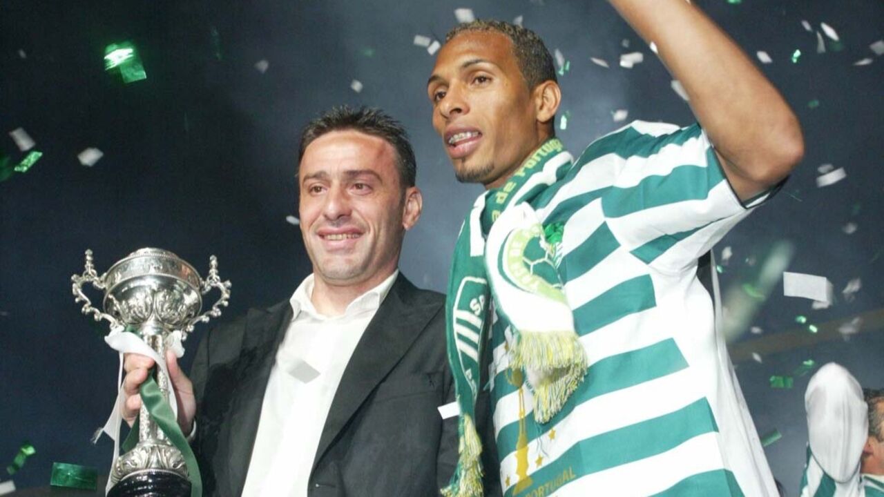 Paulo Bento com Liedson nos festejos da Taça de Portugal 2006/07
