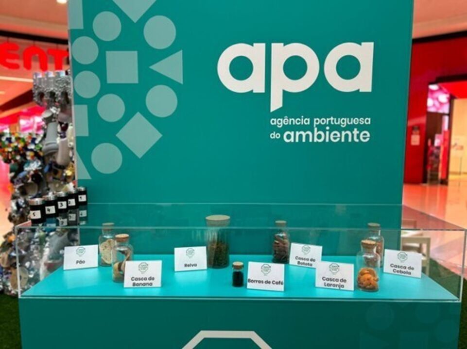 APA promove campanha "Vamos lixar o lixo" no Colombo e NorteShopping