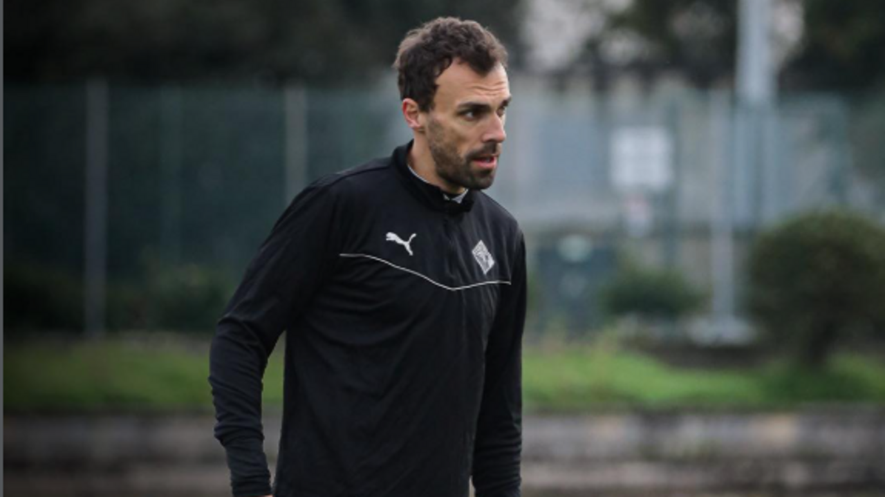 Marco Baixinho refora a Académica