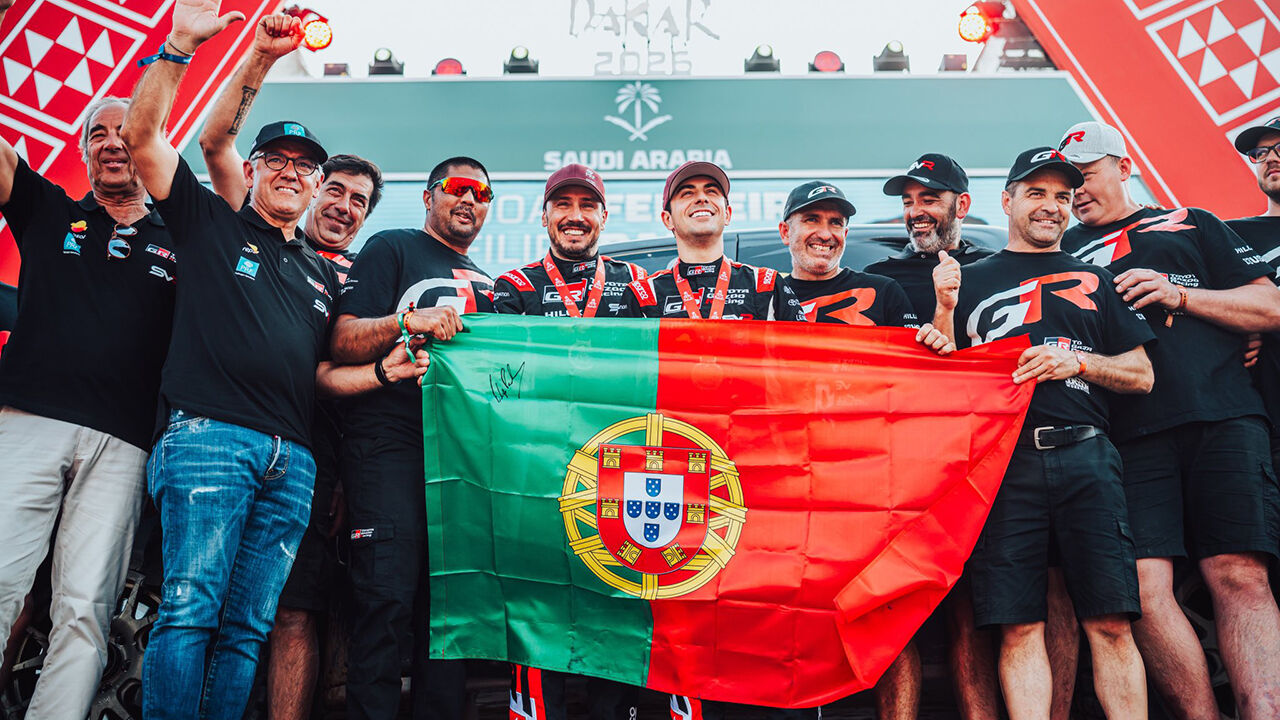 João Ferreira celebra a participação no Dakar 2025 com a equipa