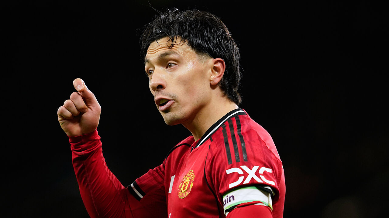 Lisandro Martínez recebe resposta de Paul Scholes sobre o convite para um chá