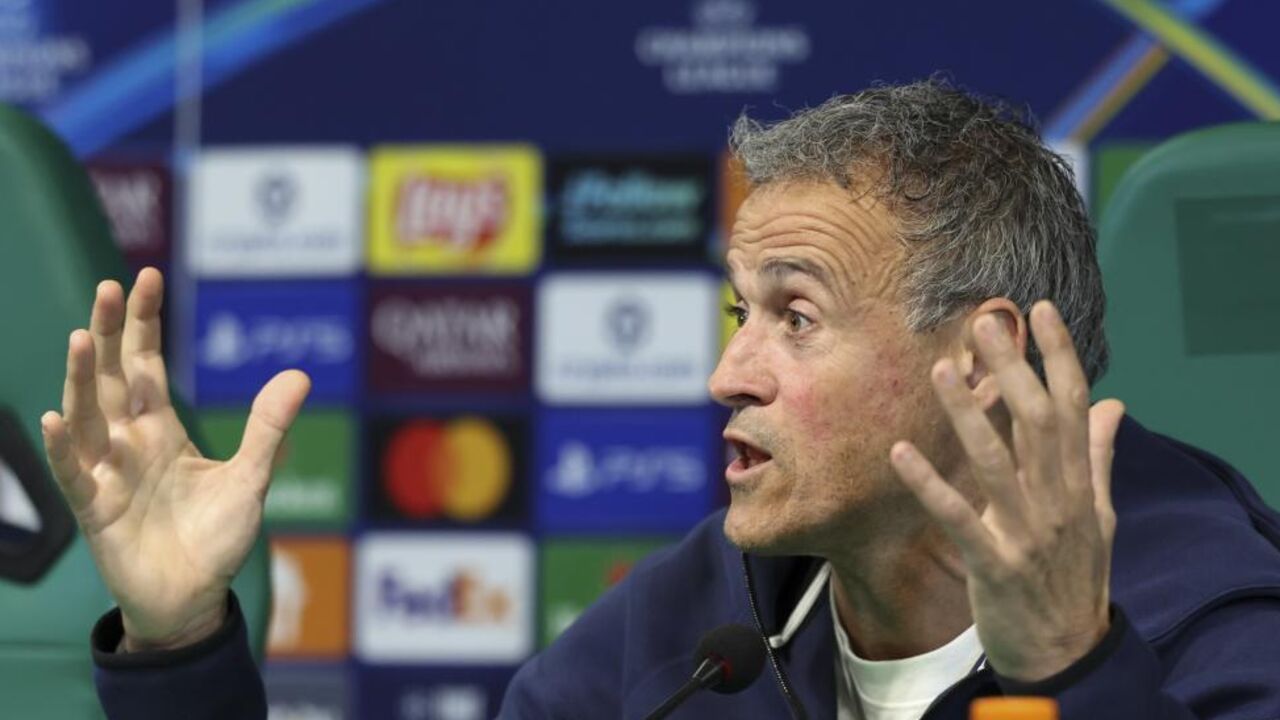 Luís Enrique defende Brahim Díaz após penálti falhado