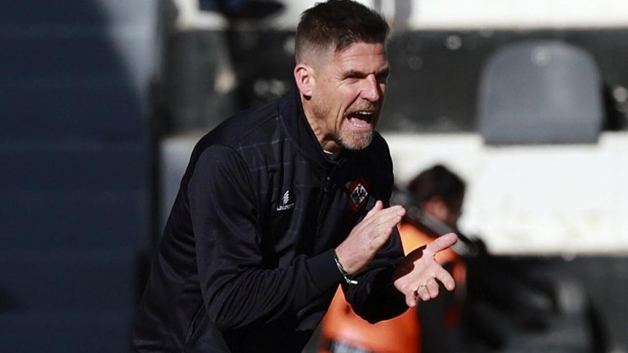 Jorge Pinto, treinador da Oliveirense, analisou a primeira volta do campeonato