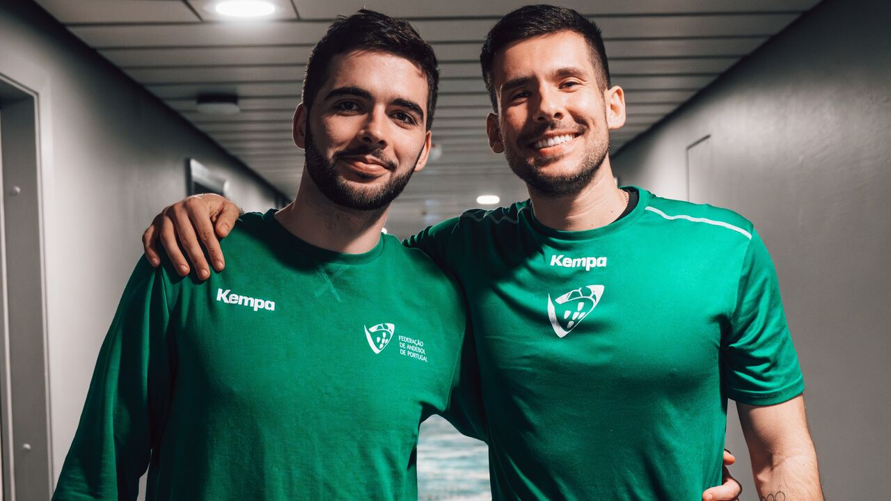 Capdeville e Tonicher celebram triunfo de Portugal contra a Dinamarca