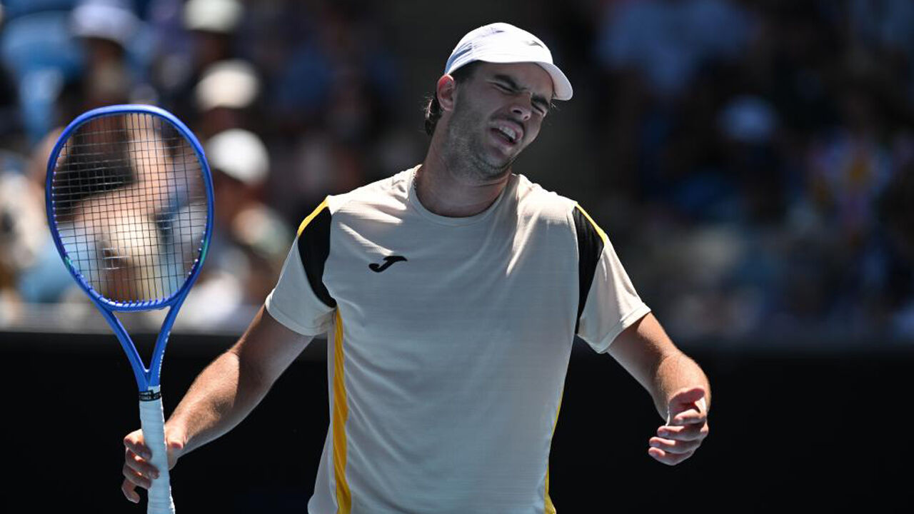 Jaime Faria foi eliminado do Open da Austrália por Andrey Rublev