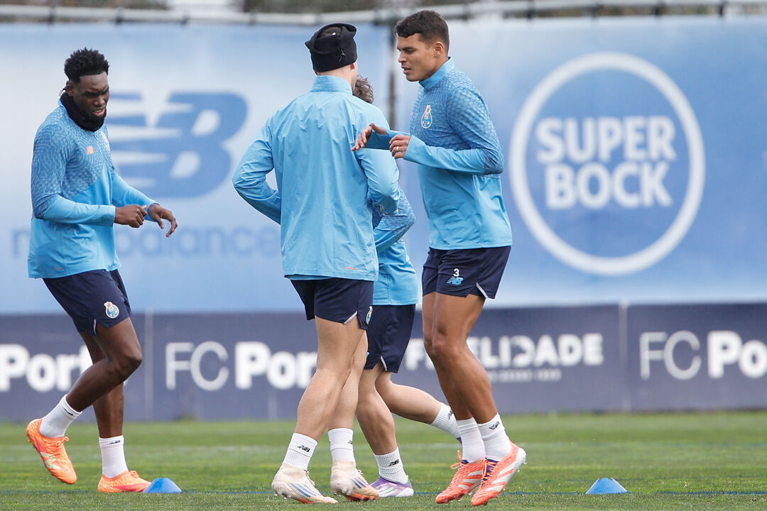 Thiago Silva no Olival