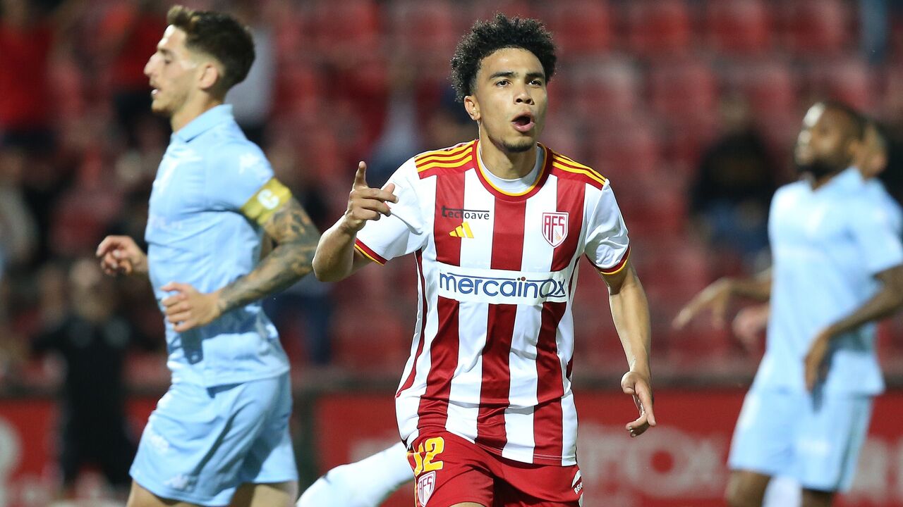 Gustavo Assunção ao serviço do AVS SAD