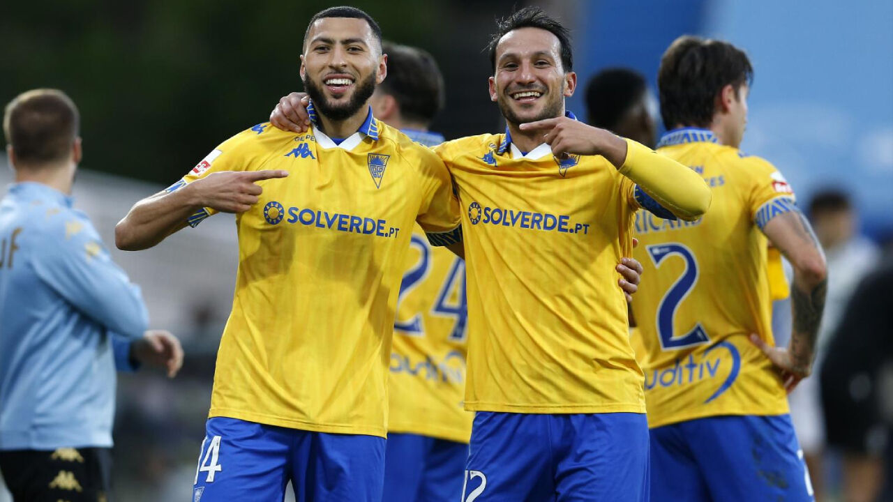 Begraoui (13) e João Carvalho (5) são os melhores marcadores do Estoril