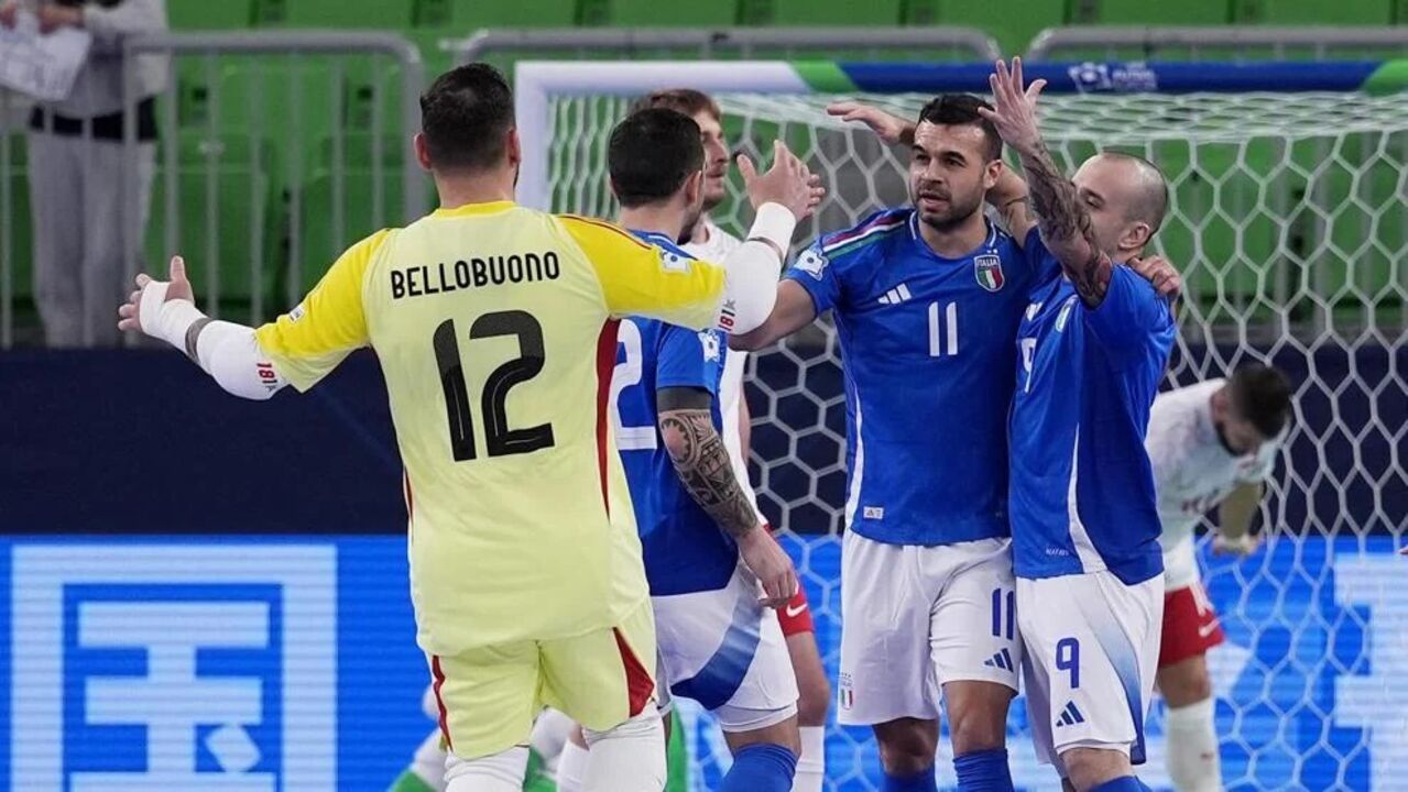 Itália vence Polónia em jogo de futsal