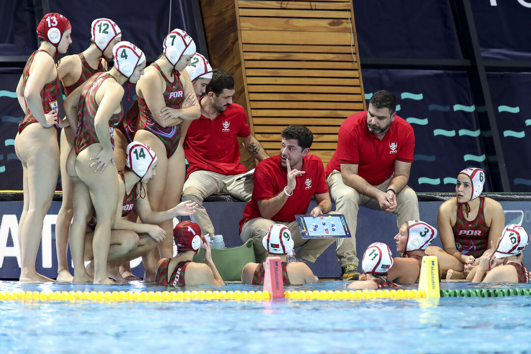 Seleção portuguesa de polo aquático prepara jogo contra a Hungria