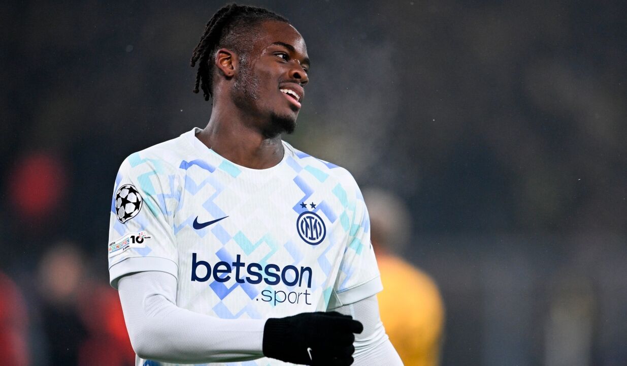 Bisseck renova contrato com o Inter até 2031