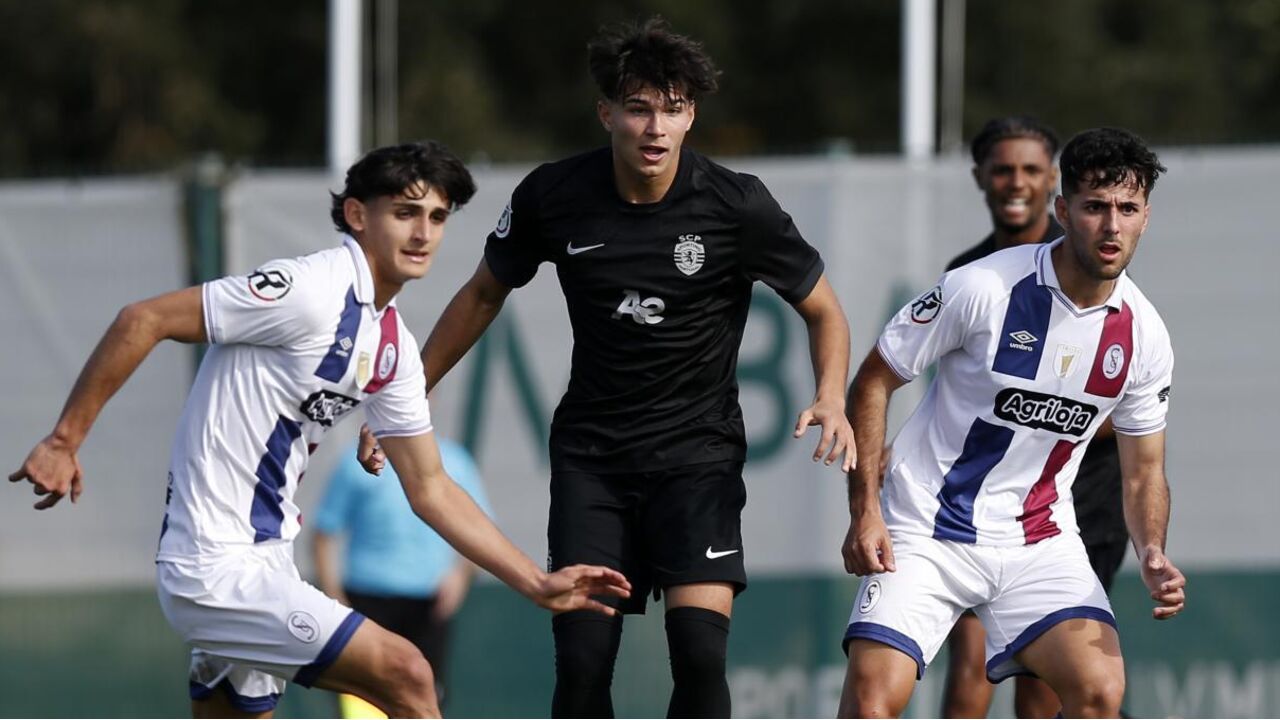 Sporting perde com Torreense na fase decisiva da competição