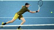 Jannik Sinner em ação no Open da Austrália