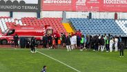 Treinador do Lourosa transportado para o hospital após sentir-se mal no final do jogo com o Chaves