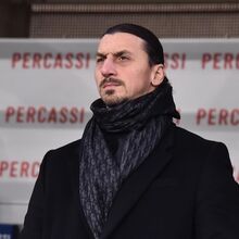 <![CDATA[ Ibrahimovic e Tyson Fury planeiam comprar clube em Inglaterra ]]>