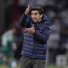 <![CDATA[ Palmeiras, de Abel Ferreira, vence e assume liderança partilhada no Brasileirão ]]>