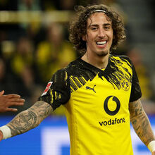 Fábio Silva segna nella "manita" del Dortmund nel primo turno della Coppa