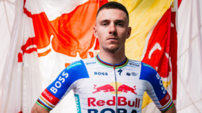 Remco Evenepoel estreia-se pela Red Bull-BORA com vitória no Troféu Ses Salines