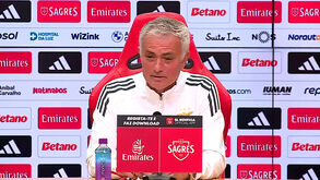 Mourinho sobre Rafa, André Luiz e Wesley: «São jogadores que conheço... porque falaram num Batagov que eu nem sei quem é»