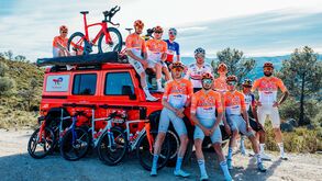 Equipa INEOS Grenadiers destaca-se nas redes sociais, ultrapassando Visma e Emirates