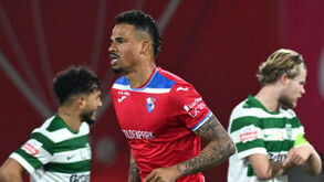 Carlos Eduardo marca pelo Gil Vicente após recuperação de lesão