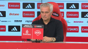 Mourinho: «Richard Ríos? É uma força da natureza, mas precisamos de ter mais Rui Costa»