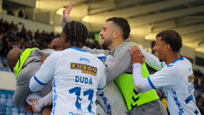 Belenenses vence Amora e garante presença na discussão pelo acesso à 2.ª Liga