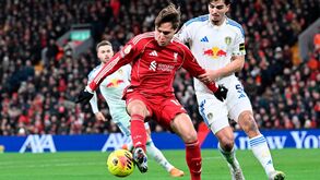 Juventus atenta a Federico Chiesa, extremo do Liverpool