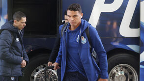 As imagens da partida do FC Porto para o estágio no Algarve