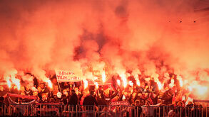 Bayern pondera fechar bancada após multas da UEFA